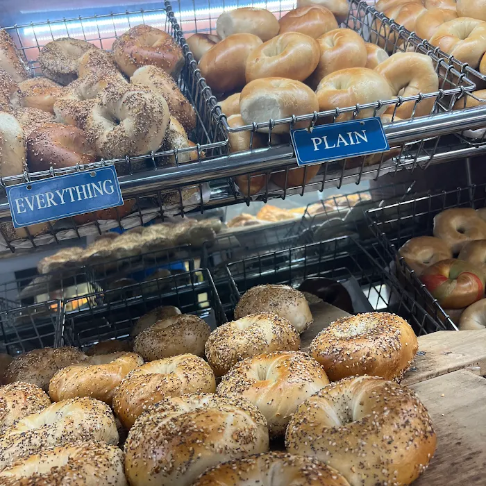 Super Bagel Cafe Picture 6