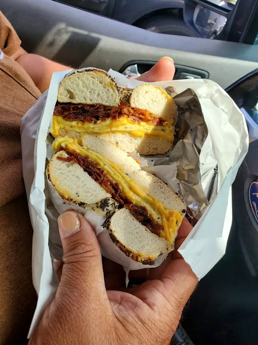 Super Bagel Cafe Picture 3