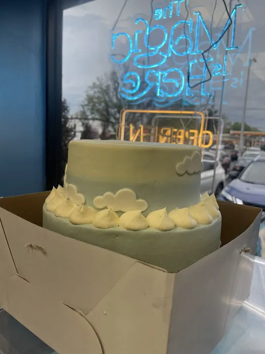 Layers Bakeshop Picture 1