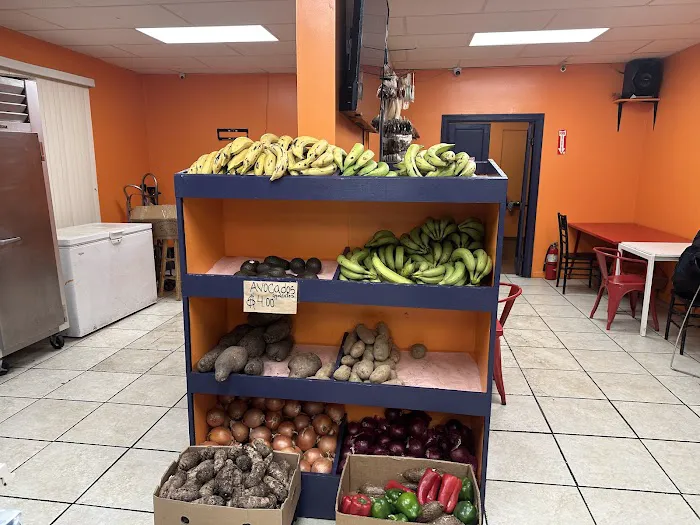 Nuevo nazareno Deli Restaurant Picture 5