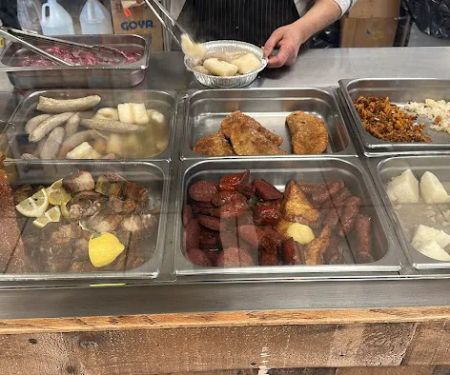 Nuevo nazareno Deli Restaurant