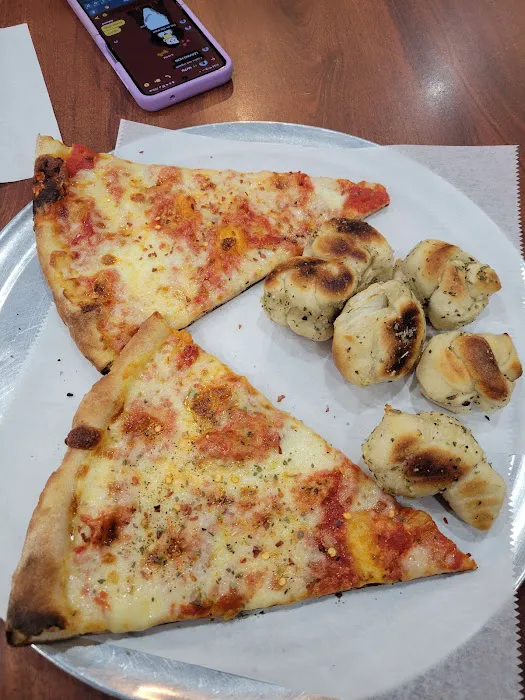 Village Pizzeria and Restaurant Picture 7