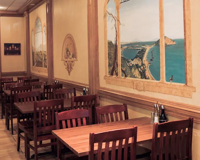 Village Pizzeria and Restaurant Picture 4