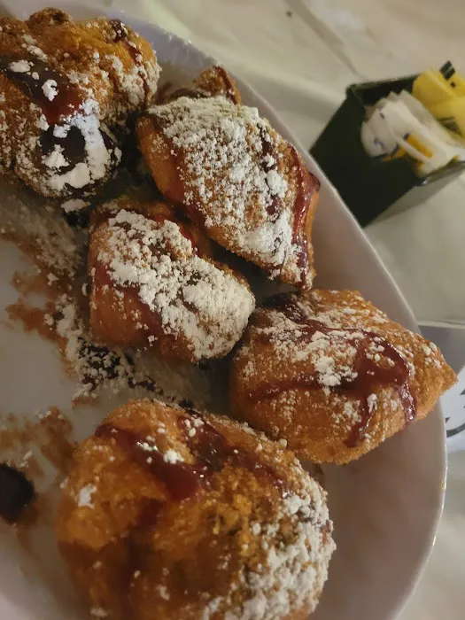 Salvatore's of Elmont Pizzeria & Restaurant Picture 3