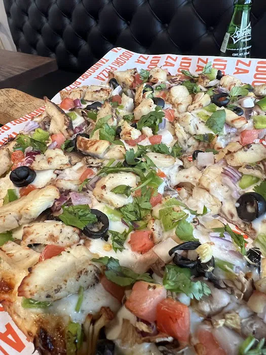 Tandoori Pizza - Bellerose Picture 7