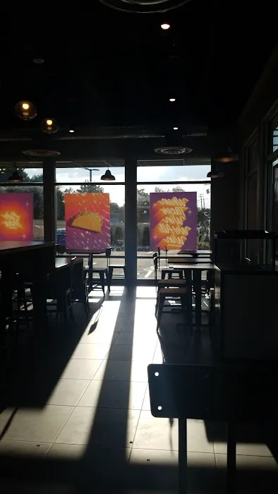Taco Bell Picture 6