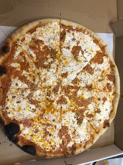 Vaccaros Pizza Picture 10