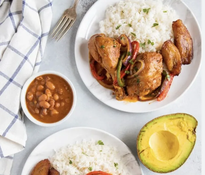 El Huerto Dominican Food Picture 1