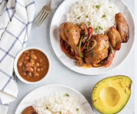 El Huerto Dominican Food