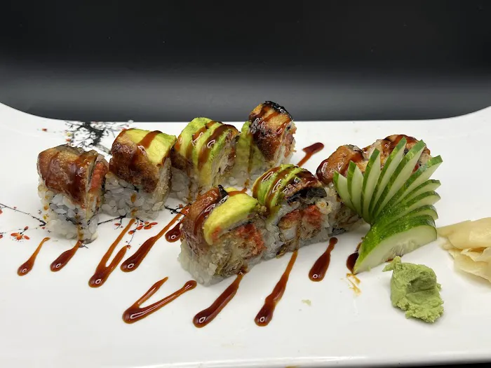 MANN SARKA Asian Bistro Picture 2