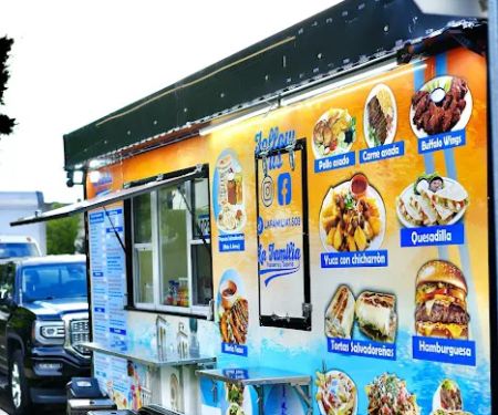 Pupuseria Y Taqueria La Familia