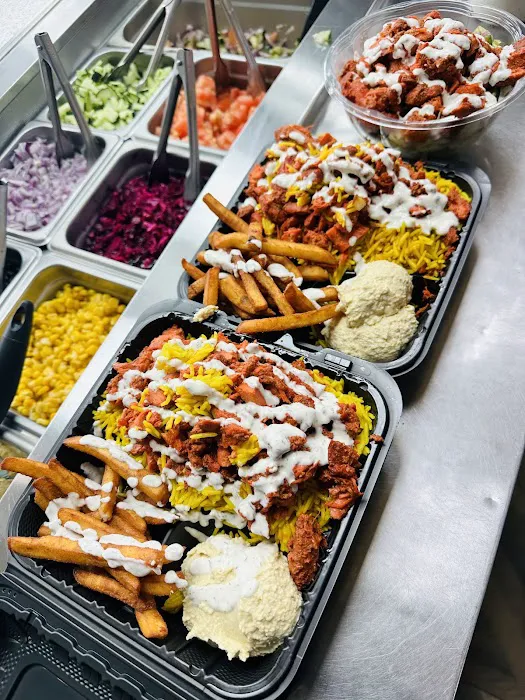 Halal-N-Out Picture 7