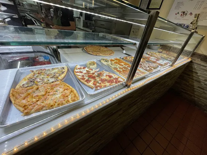 Little Enrico's Pizzeria Picture 7