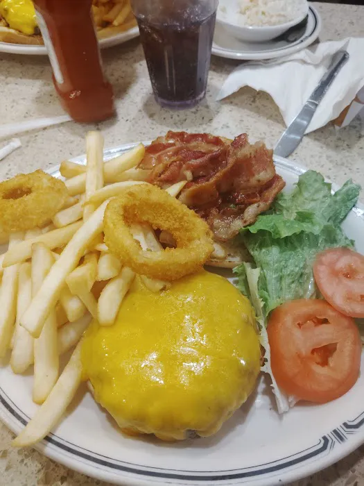 Stop 20 Diner Picture 9