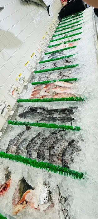Ocean Village Fish Market Inc. Picture 4