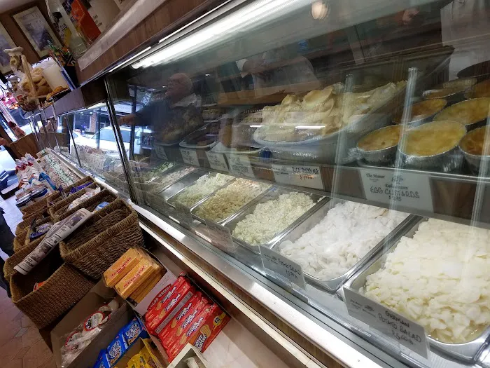 Manor Delicatessen Picture 9
