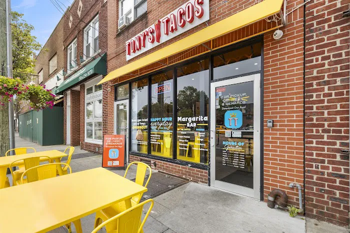 Tony's Tacos Floral Park Picture 4