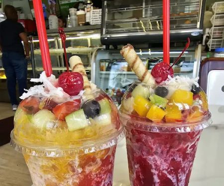 Bella's Bakery & Cafe