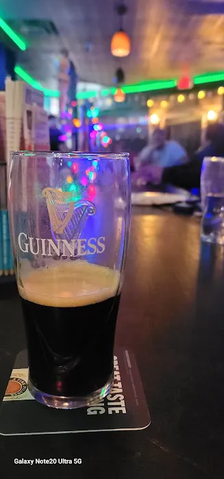 Brews Brothers Grille Picture 5