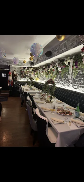 Nunzi's American Bistro Picture 6
