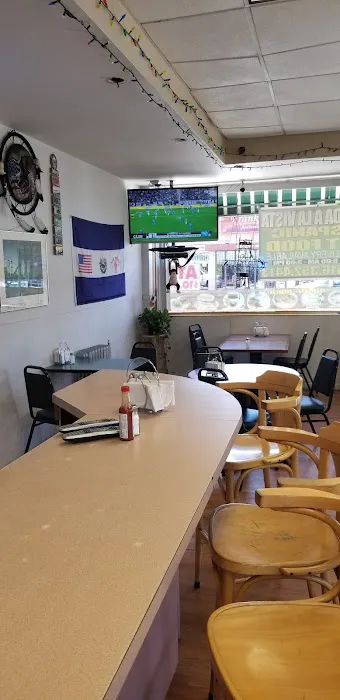 Franklin Square Coffee Shop Picture 5