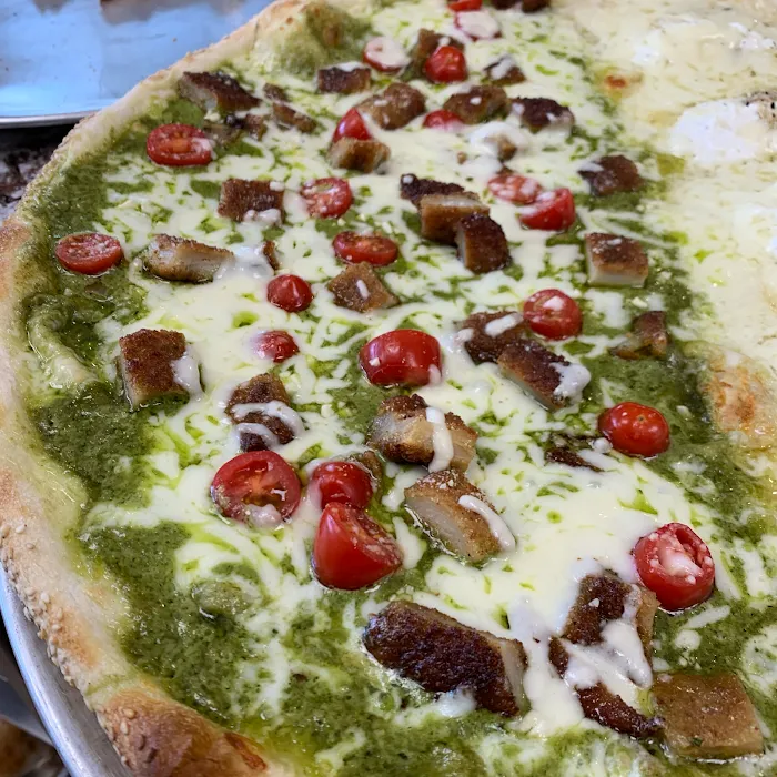 Enzo’s Pizza Of Garden City Picture 1