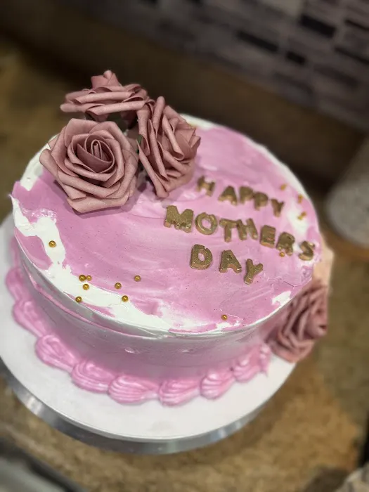 Ikikis cake shop Picture 5