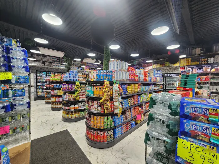 Central Stop Deli Picture 3