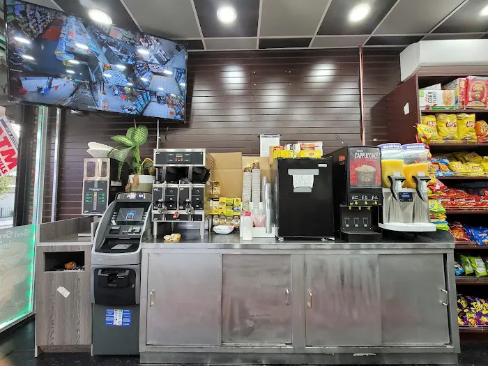 NAS DELI AND GRILL CORP Picture 6