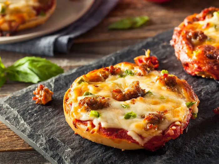 Pizza Bagels Picture 3