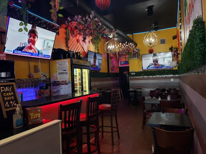 Las Caleñas 2 Colombian Restaurant Picture 2