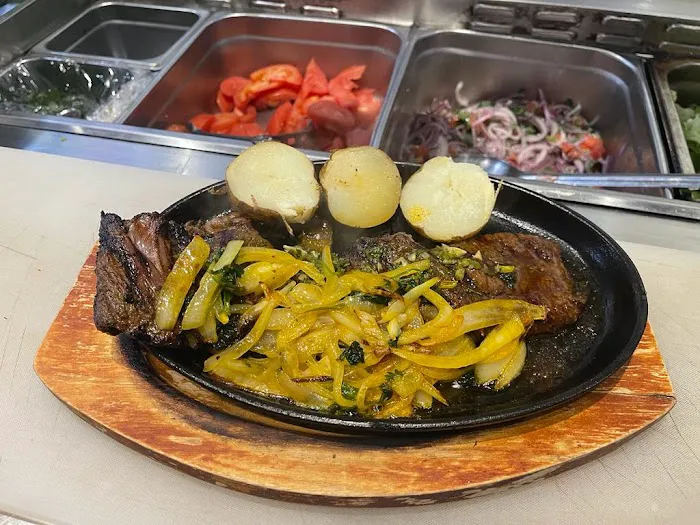 Las Caleñas 2 Colombian Restaurant Picture 3