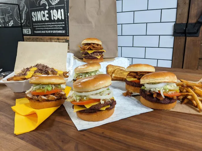 Big Deal Burger Picture 8