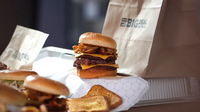 Big Deal Burger Picture 9