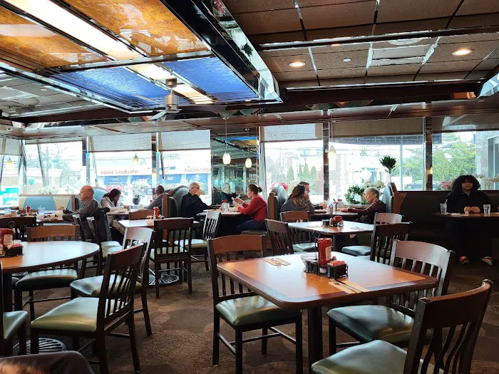 Sherwood Diner Picture 8