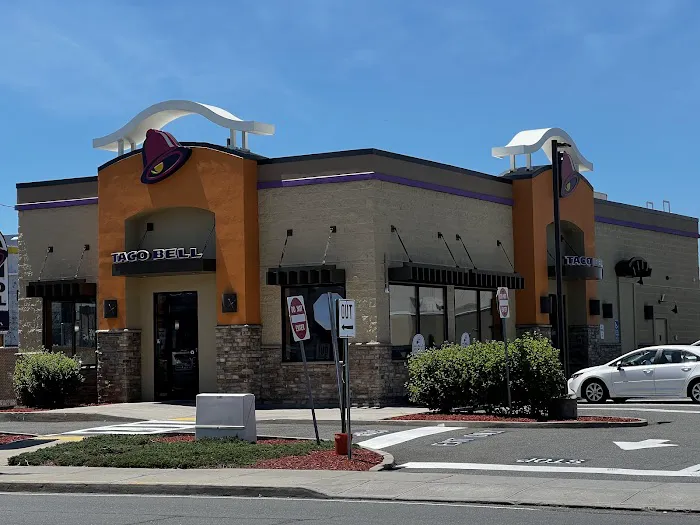 Taco Bell Picture 9