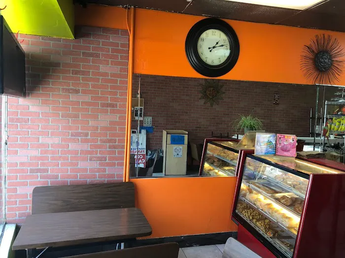 Chapines Bakery Picture 5