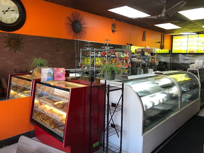 Chapines Bakery Picture 1