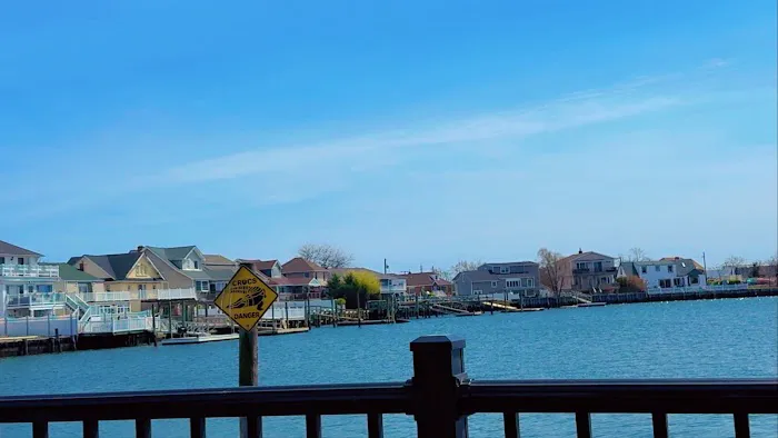 Bayhouse Picture 1