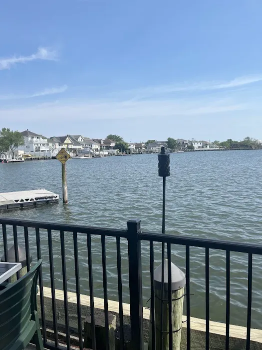 Bayhouse Picture 3