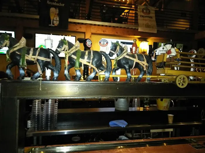 Willow Tavern Picture 10