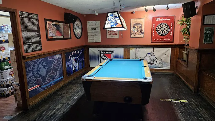Willow Tavern Picture 6