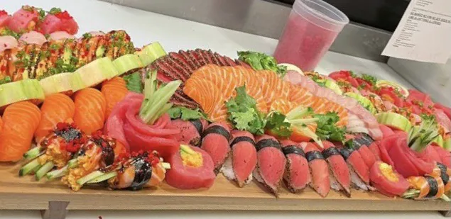 Simply Sushi Picture 3