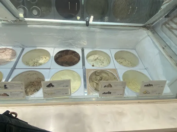 Häagen-Dazs Picture 2