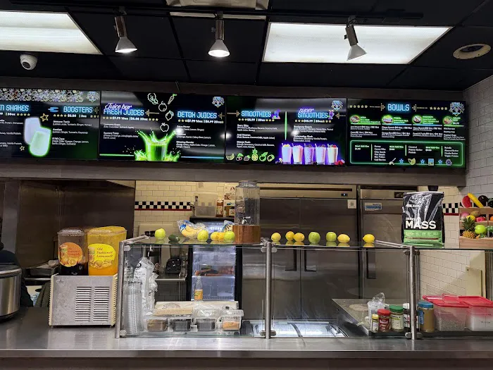 FiWi Fresh (Juice Bar) Picture 2