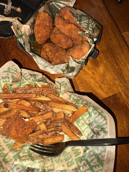 Wingstop Picture 10