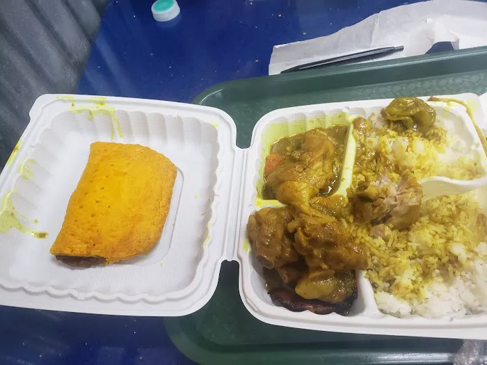 Golden Krust Caribbean Restaurant Picture 10