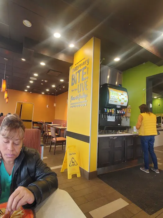 Pollo Campero Picture 9