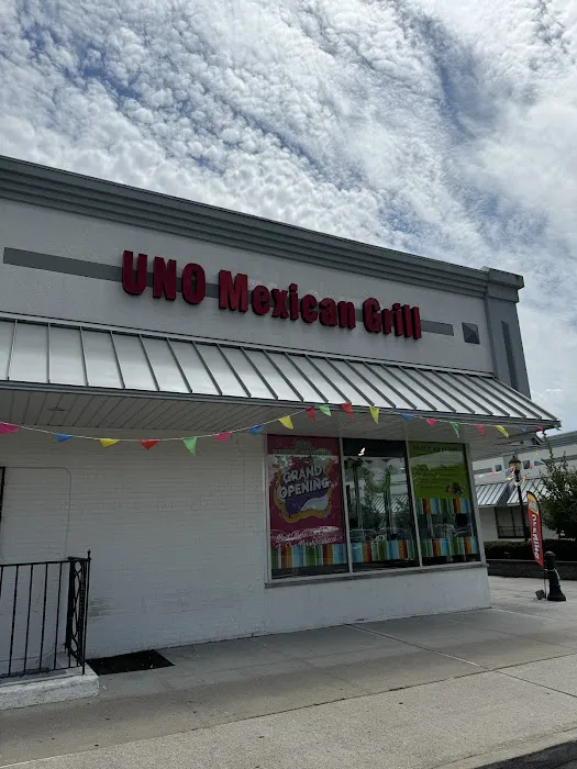 UNO Mexican Grill Picture 9