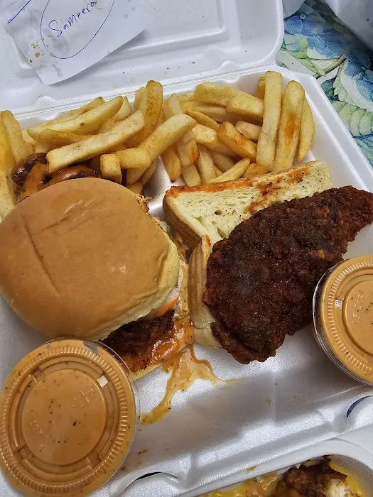 Sams hot chicken Picture 8